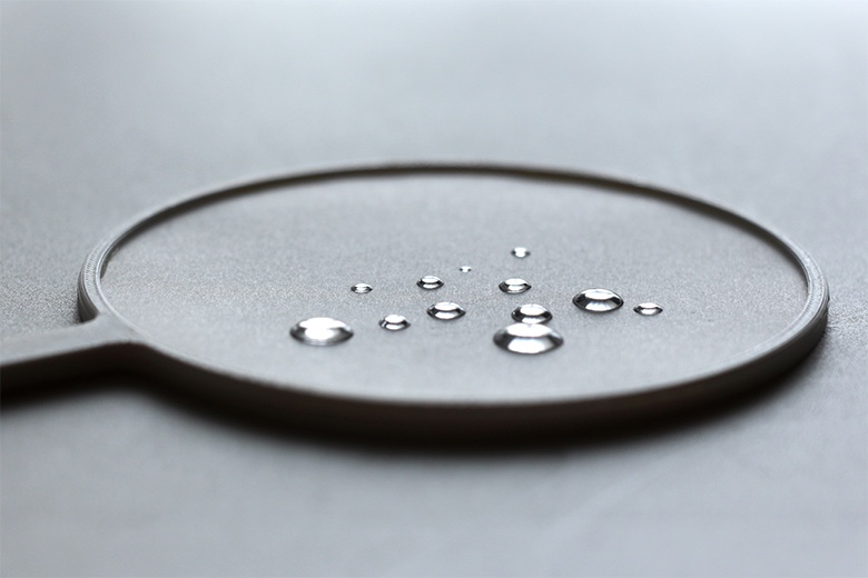 HaKU Design Studio「Color Traces」