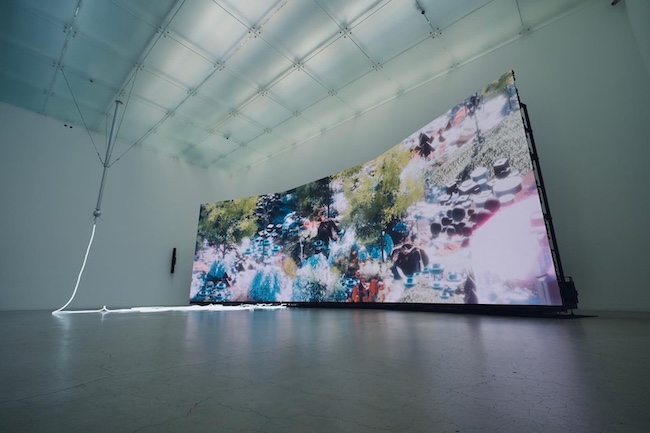 『simulation #4 -The Thunderbolt Odyssey- 』(2023) © Kenji Agata