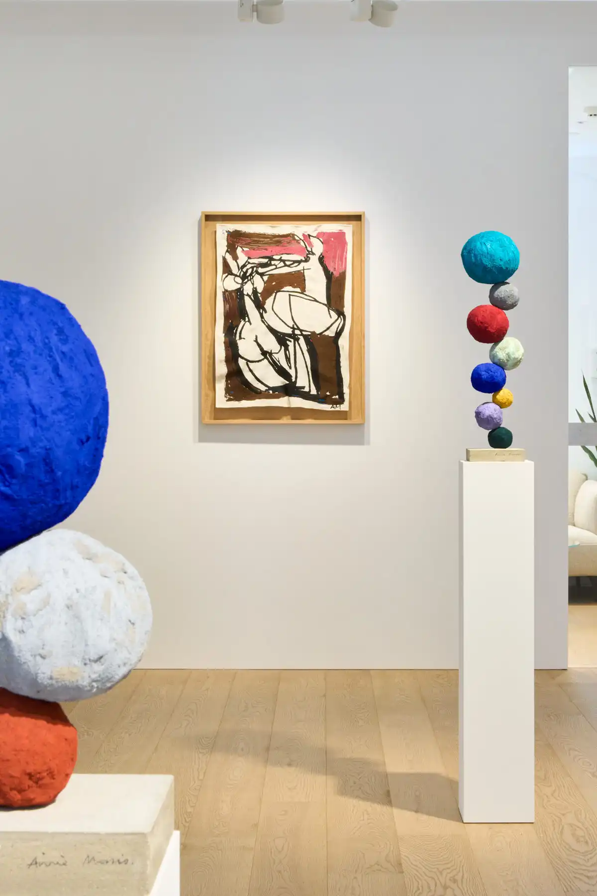 共鳴するアーティスト夫妻の日本初展示。アニー・モリス＆イドリス