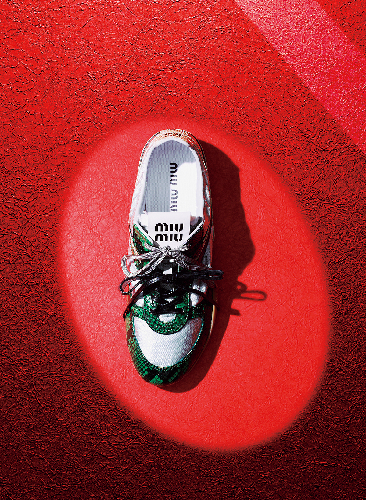 美品 NECLaVieN1455/HAL【2023年12月発売モデル】 カワサキ「Z H2」「Z H2 SE」2025年モデル発売！ Z H2は新色を採用