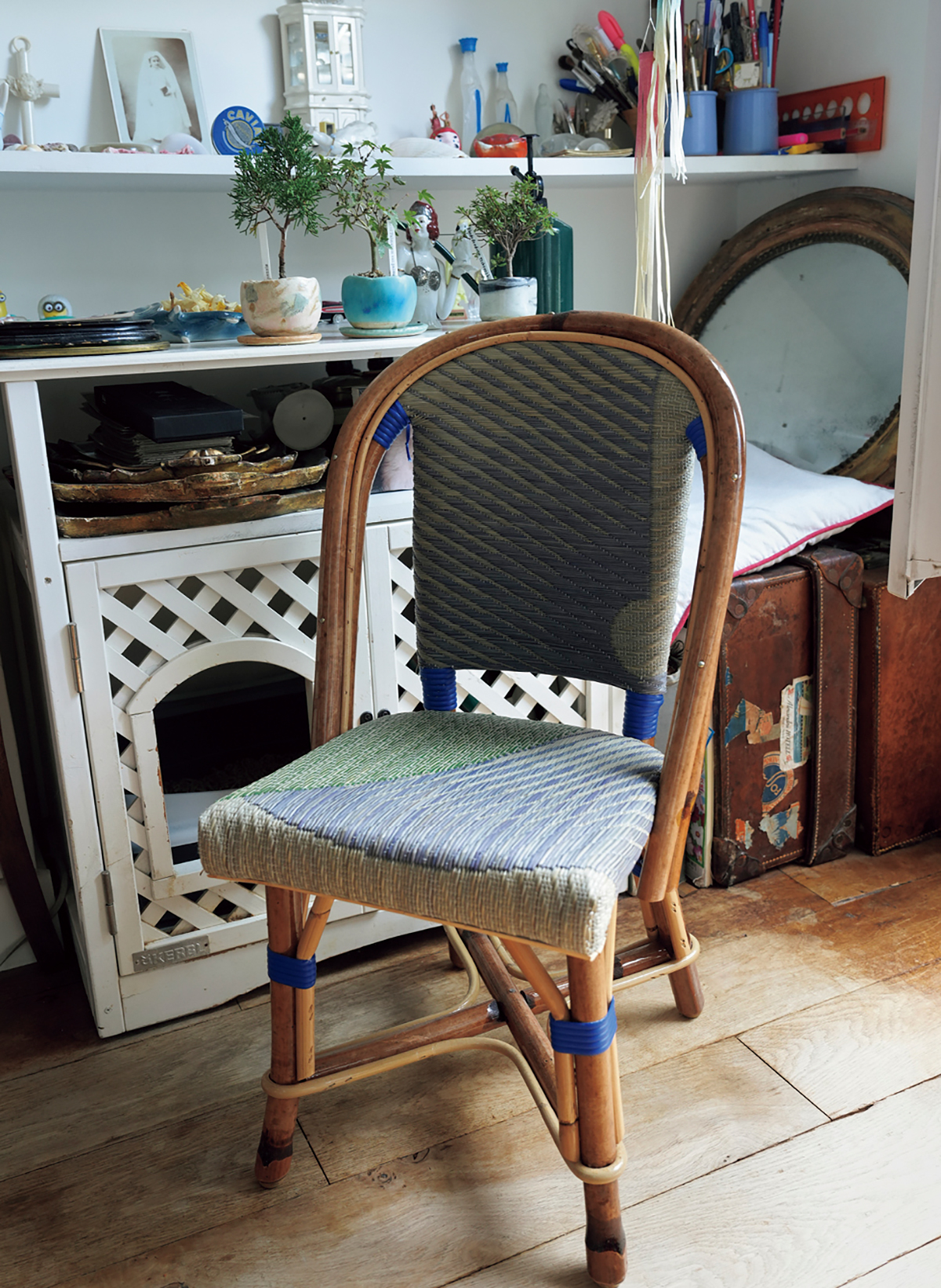 パレ・ロワイヤルで開催される、日仏の文化の融合を目的としたパフォーマンス『ランコントル＝オ＝ジャルダン』ではオーガナイザーを務める。「演出のためにカフェなどで使用している椅子を畳で作りました」