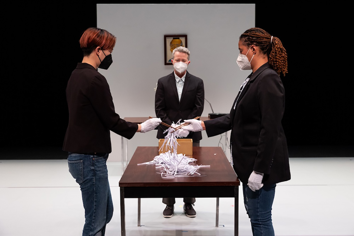 “The Nosebleed”ロサンゼルス公演（C）Angel Origgi