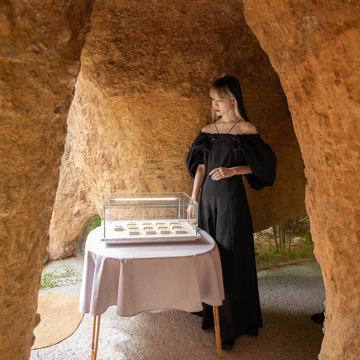 赤楚衛二が『ヌメロ・トウキョウ』11月号特別版表紙に登場！ 保存版