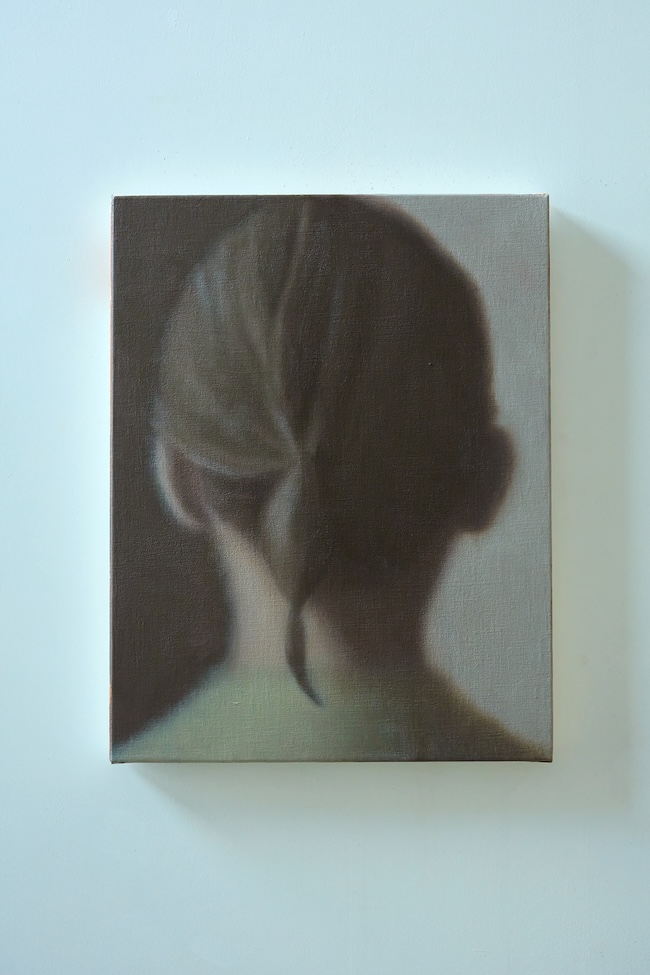 「A Hushed Promise」41×31.8 cm, 2025, Oil on canvas