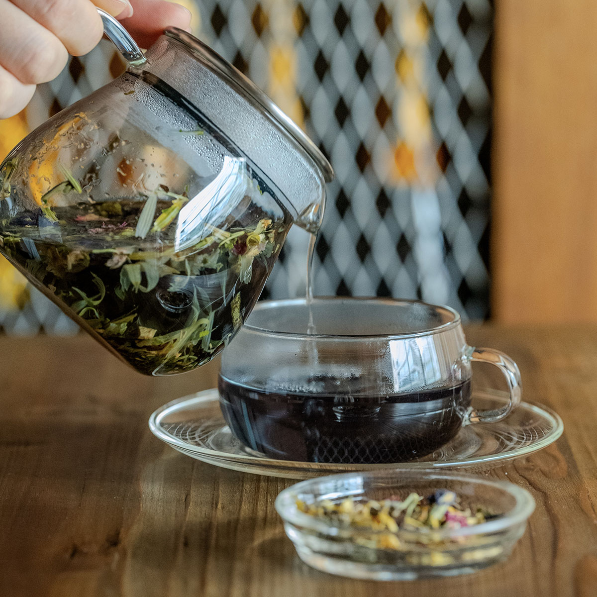 人気ハーブブランド「NeRoLi herb」が監修。“植物で整う”新カフェ