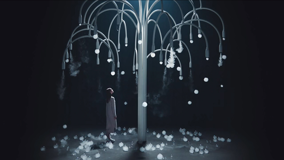 A.A.Murakami『ニュー・スプリング』2017年　展示風景：「Studio Swine x COS, New Spring」ミラノサローネ2017