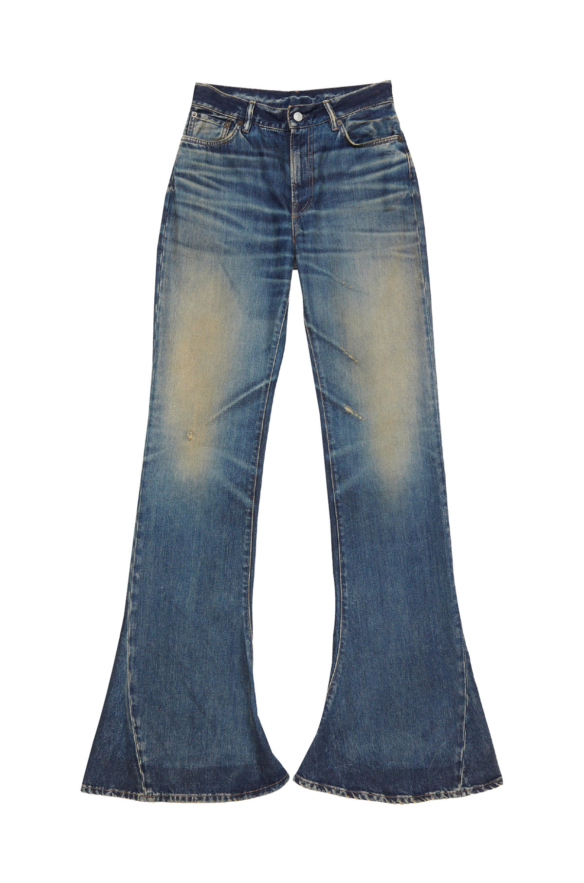 パンツ￥115,500／Acne Studios（アクネ ストゥディオズ アオヤマ）