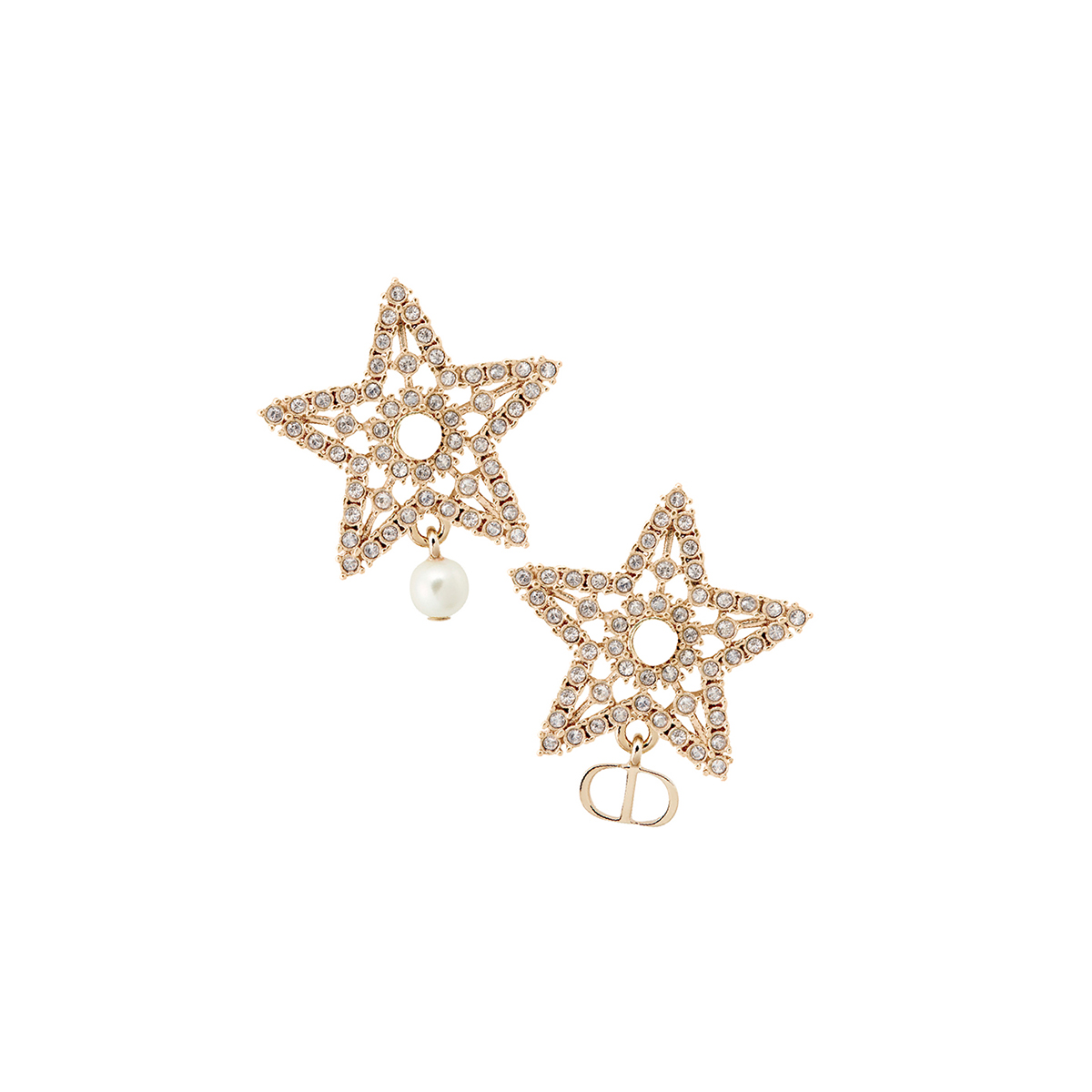 イヤリング￥75,000／Dior（クリスチャン ディオール）