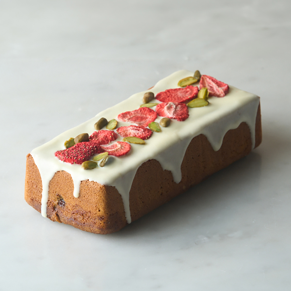 いちごとピスタチオのケーキ￥4,400