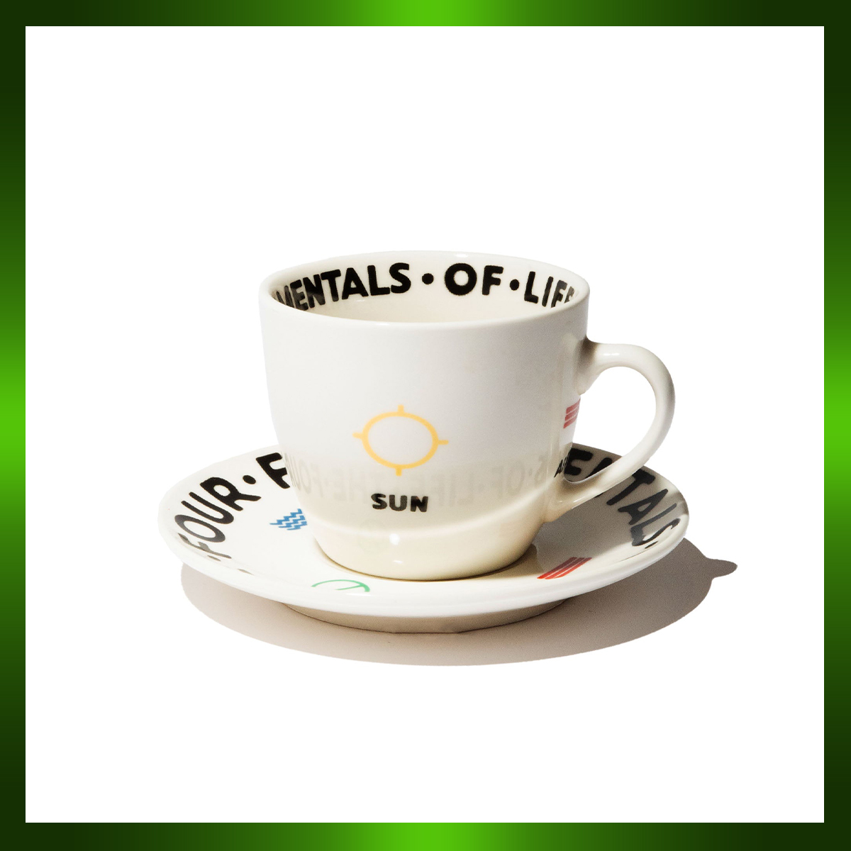 カップアンドソーサー ¥4,400／DIE DREI BERGE（ワーズ サウンズ カラーズ アンド シェイプス 03-6455-1847）