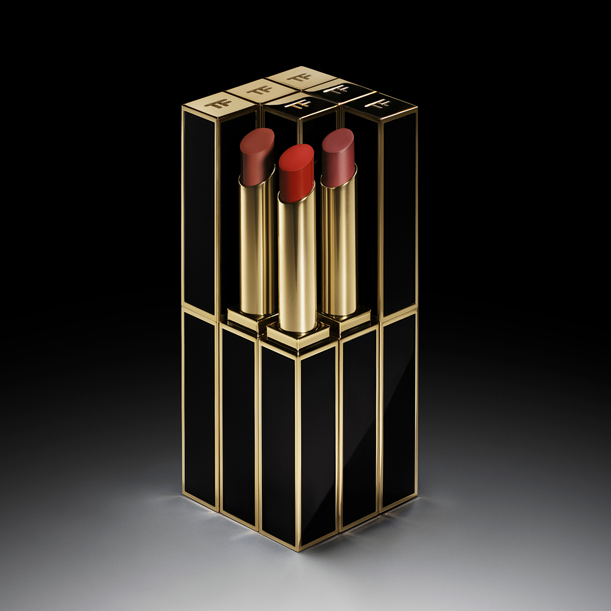 リップ スティロ マット 全10色 各¥7,370