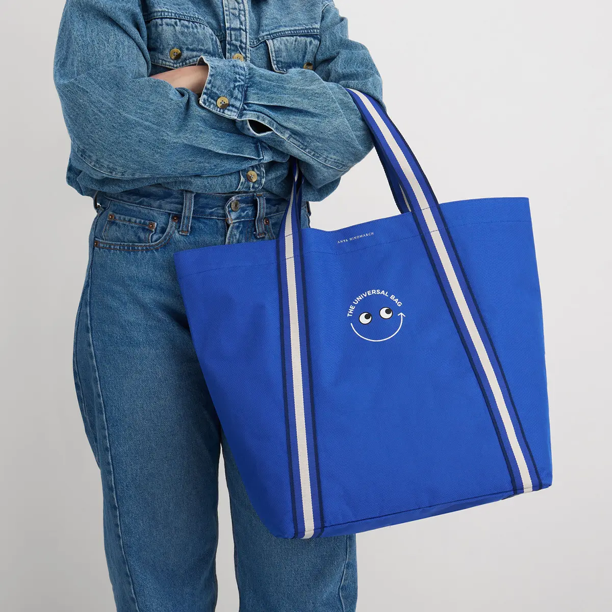 アニヤ・ハインドマーチ」新作エコバッグ2種が発売。ミニサイズと