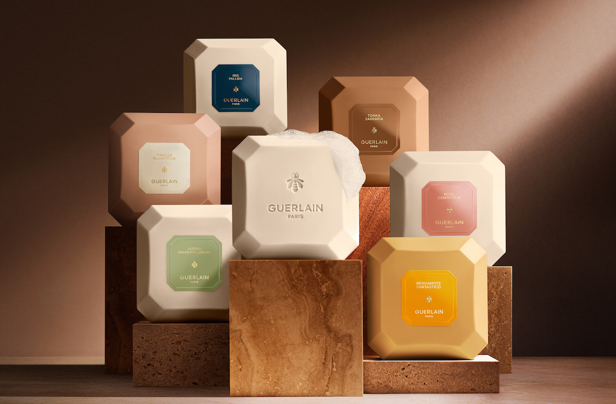 ラール ドゥ ヴィーヴル パフューム ソープ 全6種 各150g 各¥8,250