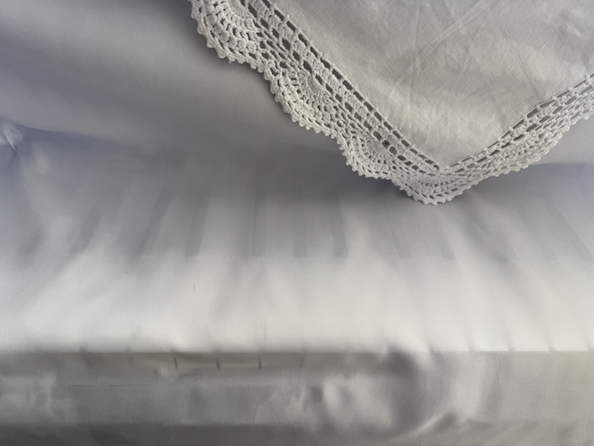 アーツ前橋「向井山朋子 Act of Fire」展　キーヴィジュアル