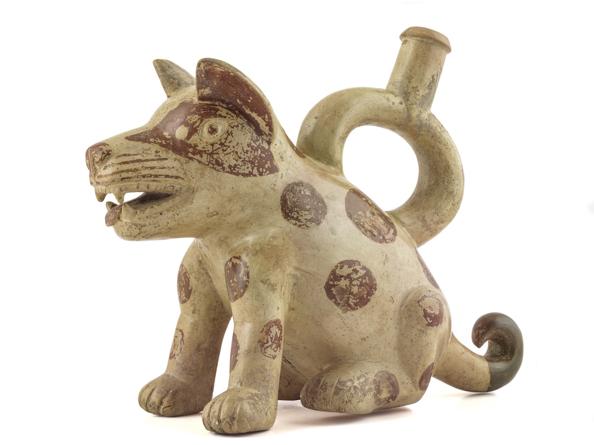 斑点のある犬 西暦100 – 800年 ©MUSEO LARCO LIMA - PERU