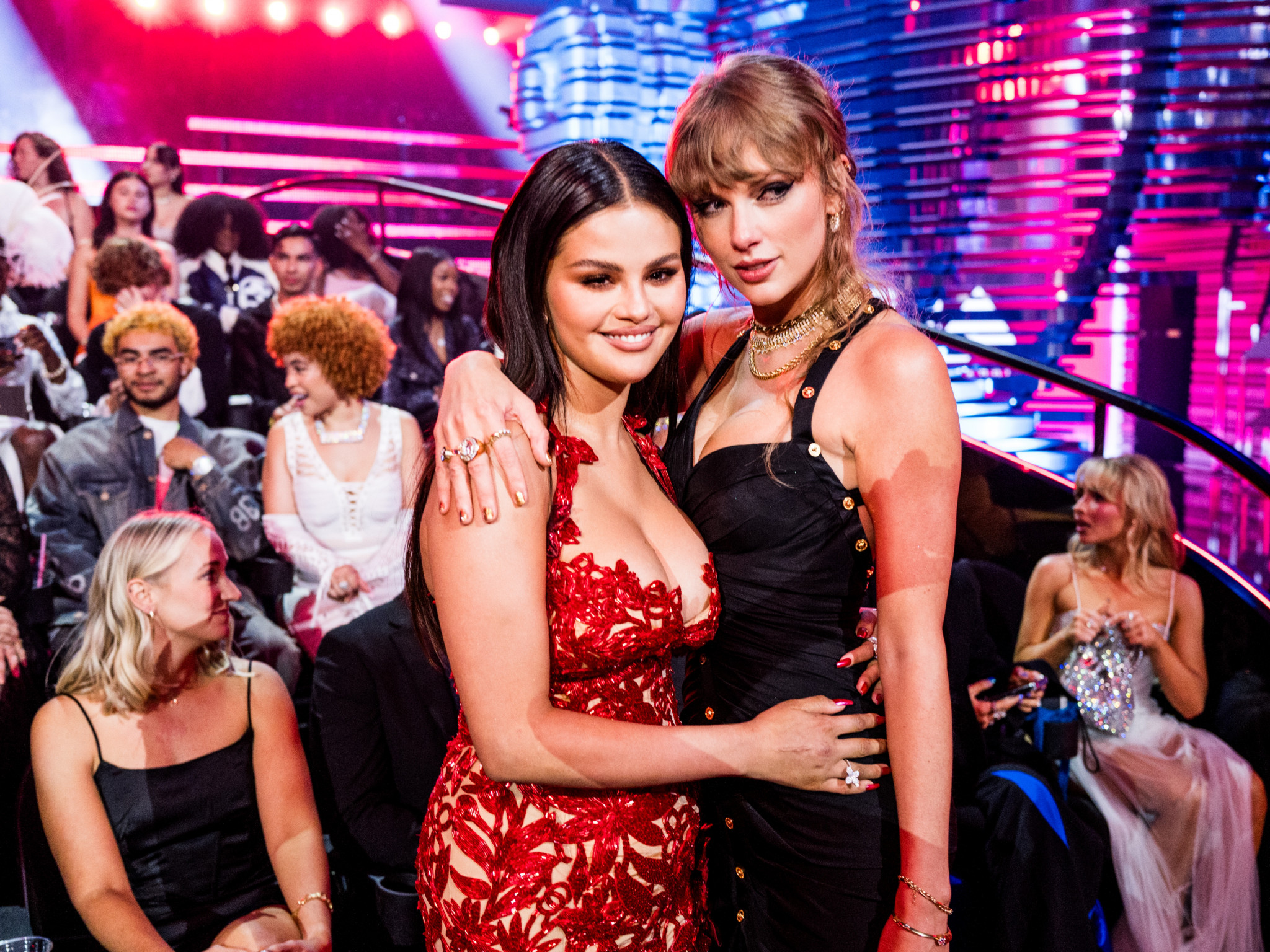 ©Bang Media International