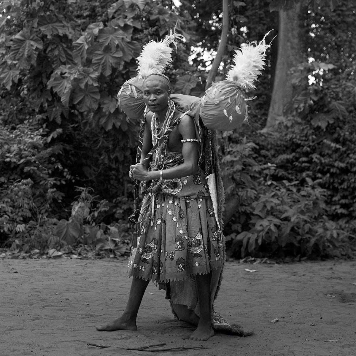 写真集『BOUNDARY｜中心』巻末に収録された「大地」シリーズより。 ベナン