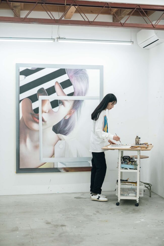 1階のアトリエにて