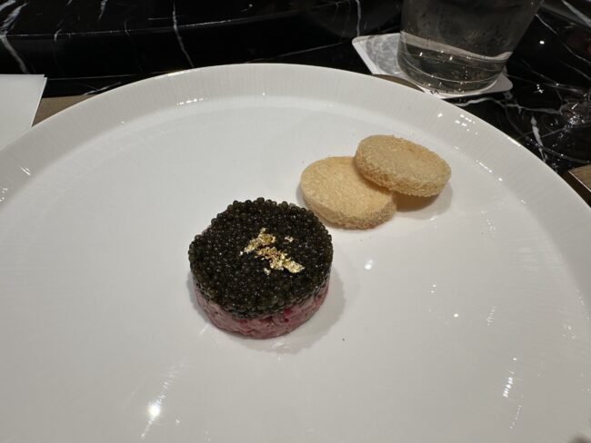 和牛とキャビアのタルタル