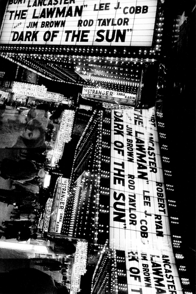 © Daido Moriyama Photo Foundation, courtesy of Akio Nagasawa Gallery