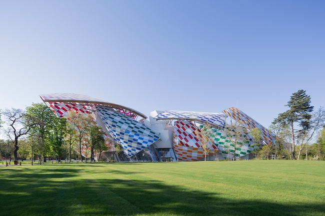  Photo-souvenir : L’Observatoire de la Lumière, travail in situ, Fondation Vuitton, Paris, 2016. Détail ©DB-ADAGP Paris