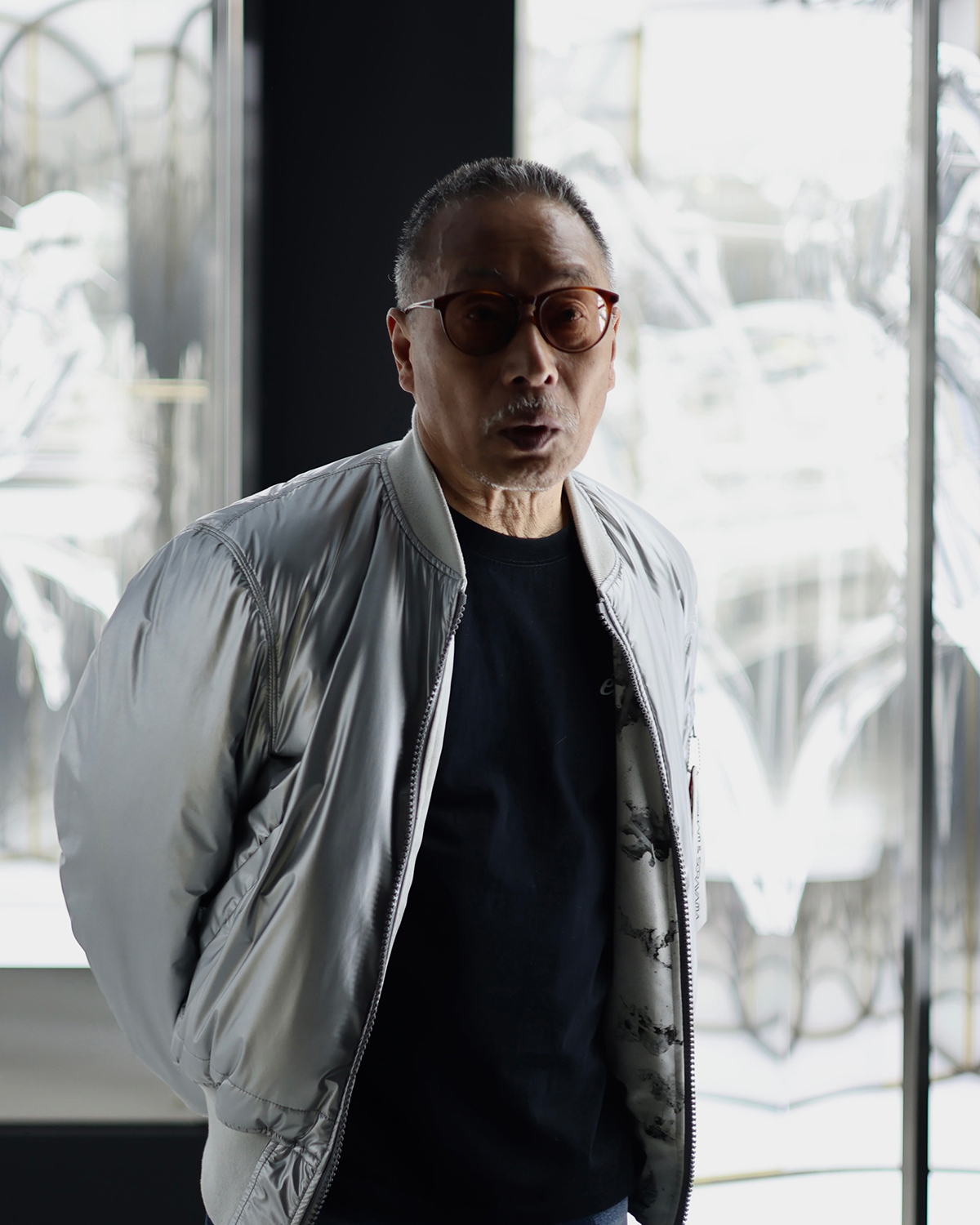 空山基 近影　© Hajime Sorayama. Courtesy of NANZUKA