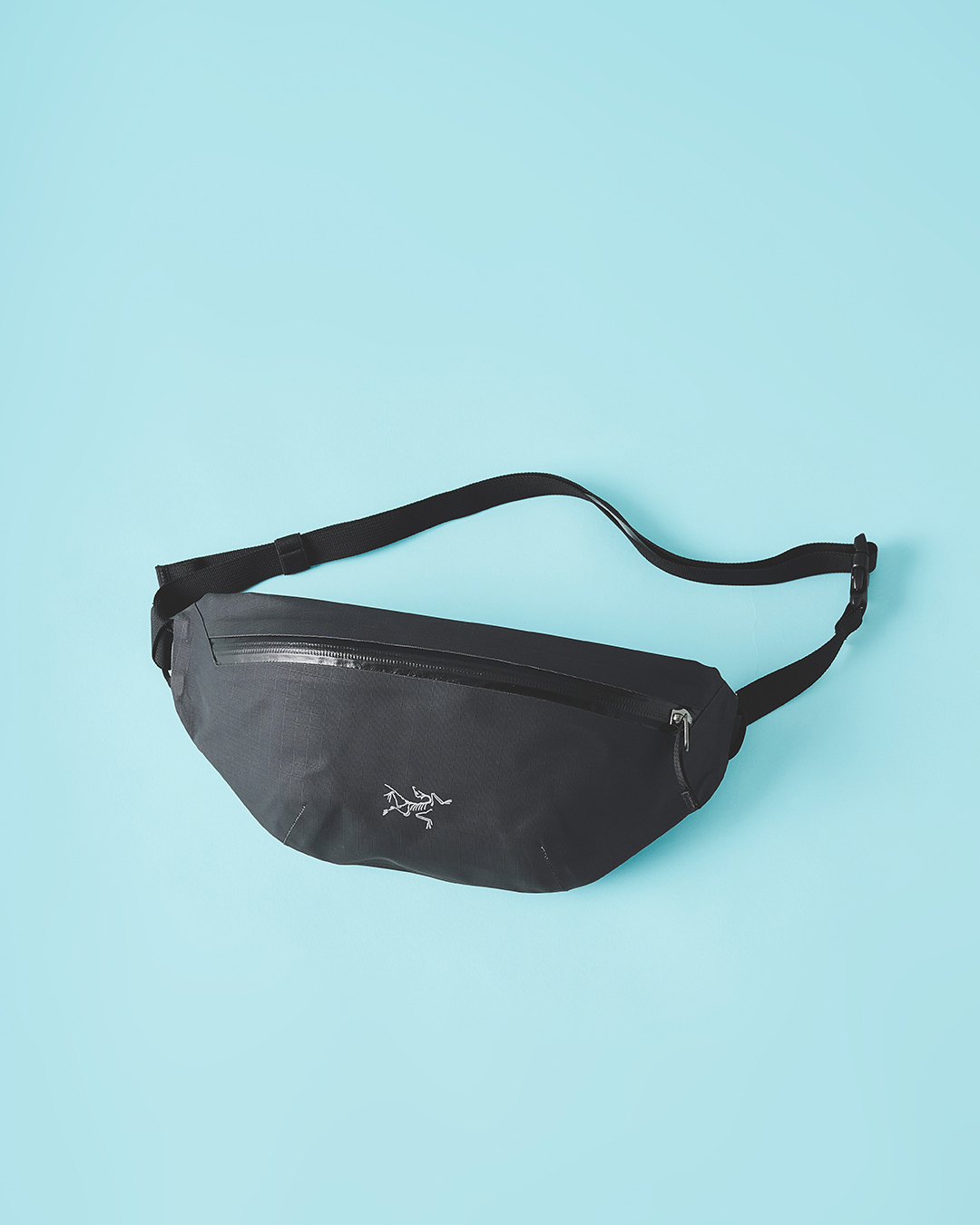 バッグ¥17,600／Arc'teryx（アークテリクス ゲストサービスセンター）