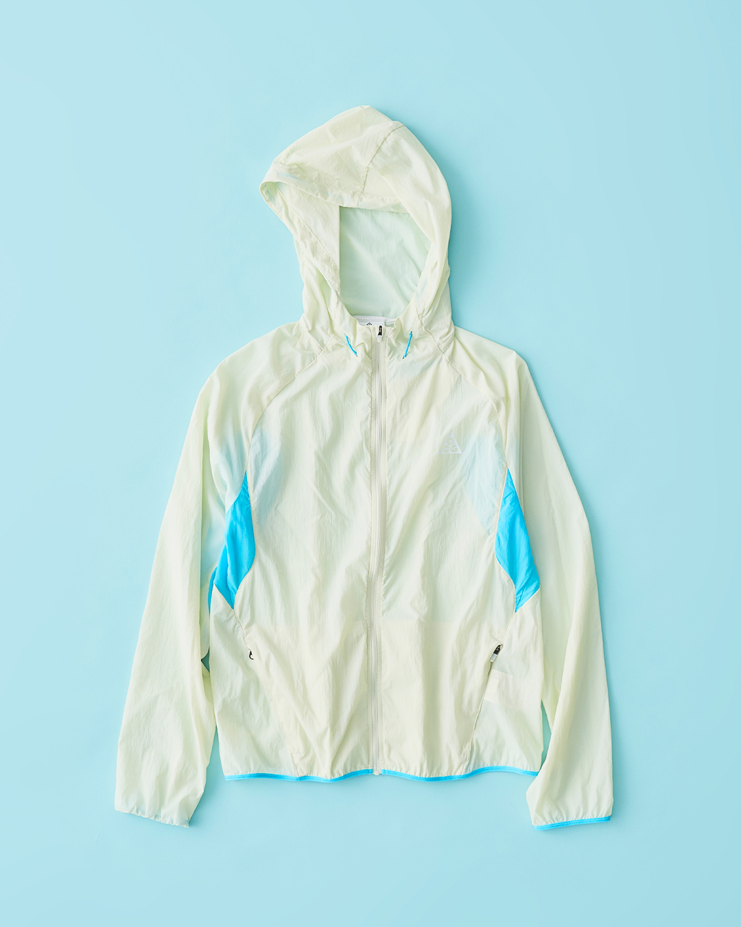 ジャケット¥18,590／Nike ACG（ナイキ カスタマーサービス）