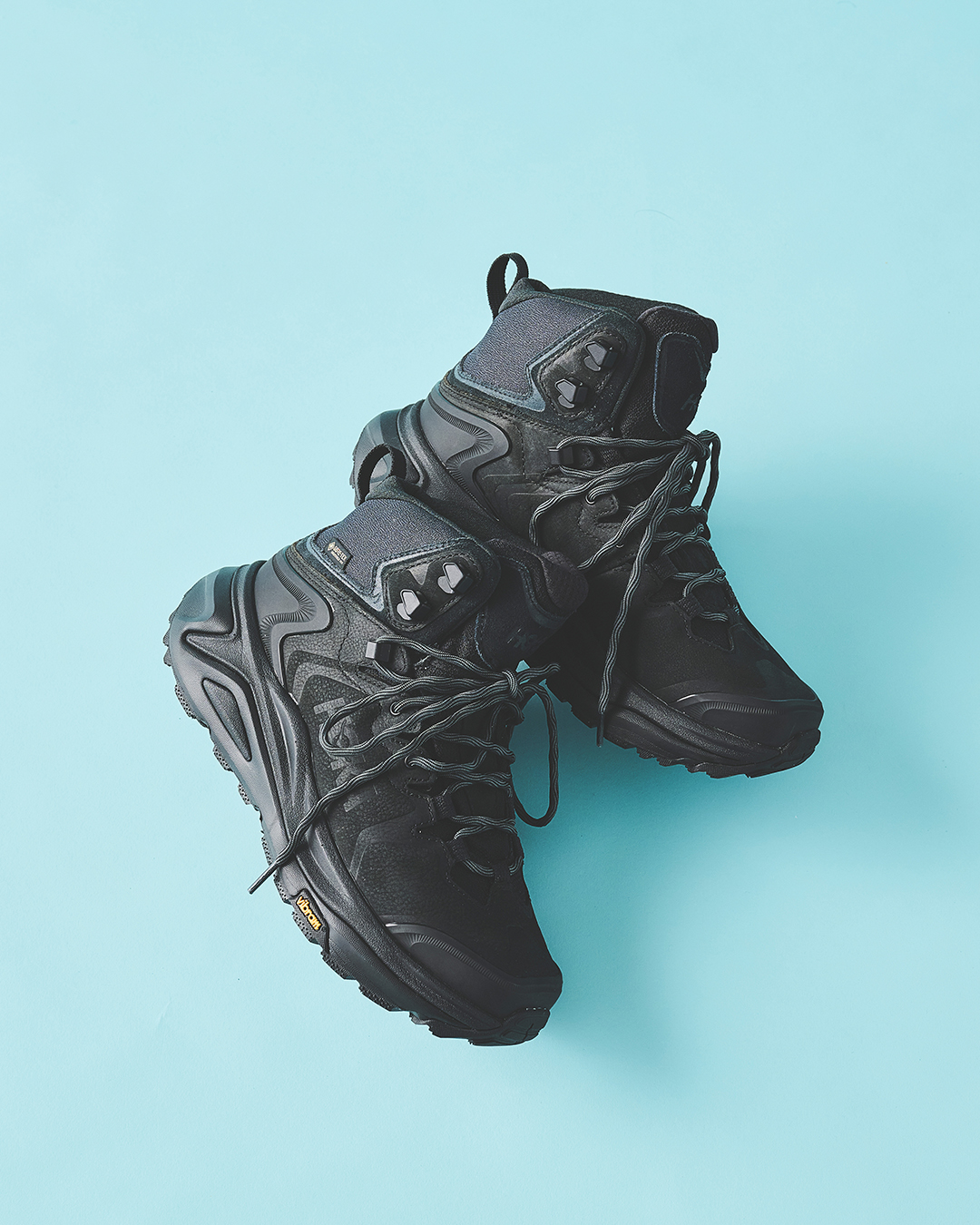 スニーカー¥42,900／Hoka（デッカーズジャパン）