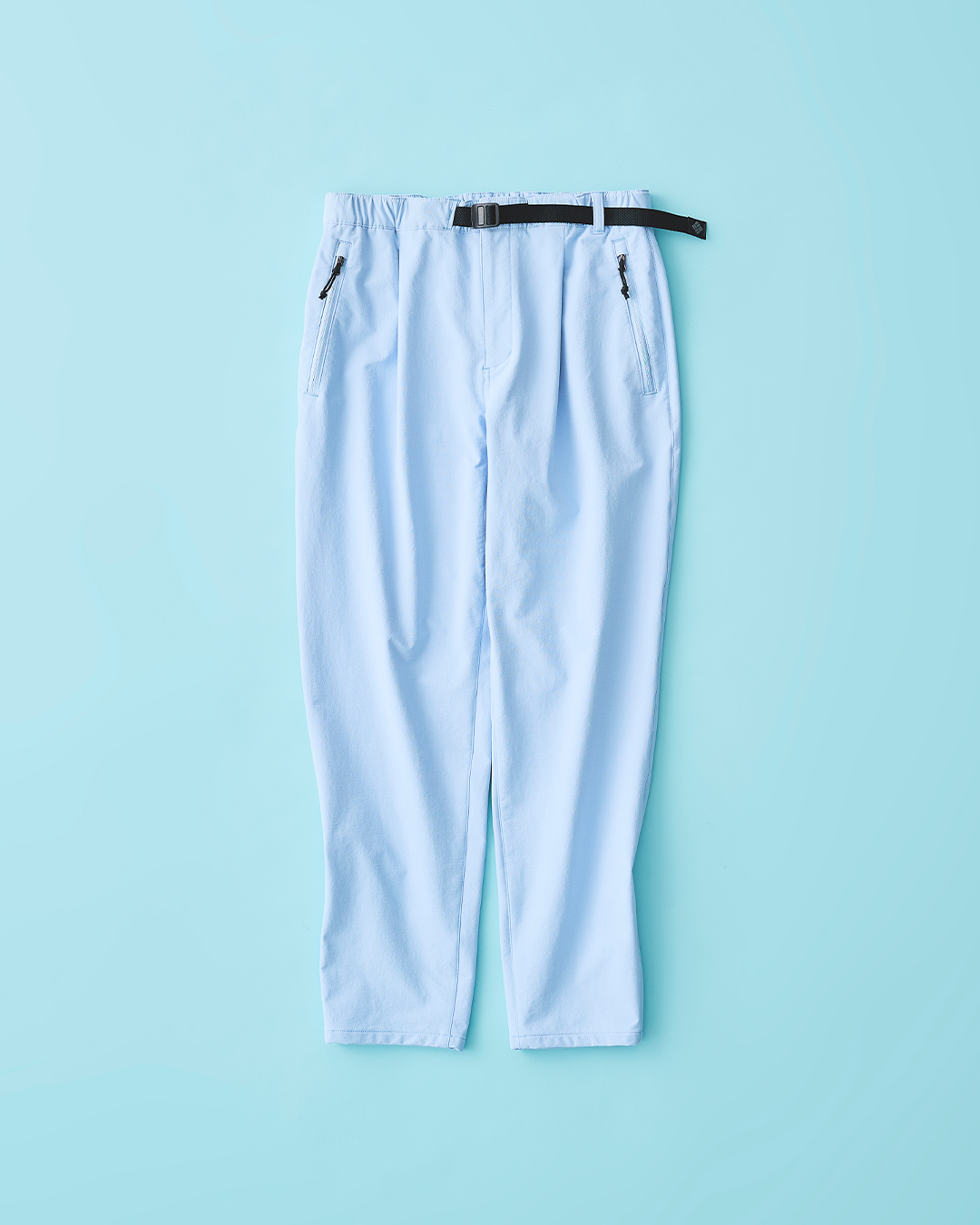 パンツ¥14,850／Columbia（コロンビア）