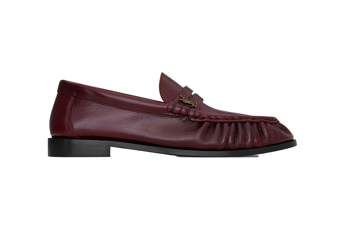 ローファー ヒール1.5cm ￥181,500／Saint Laurent by Anthony Vaccarello（サンローラン クライアントサービス 0120-95-2746）
