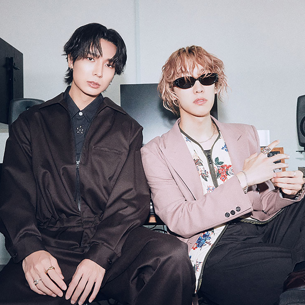 安達祐人×Aile The Shotaインタビュー 初コラボで意気投合。同い年の二人が紡ぐ切ないラブソング