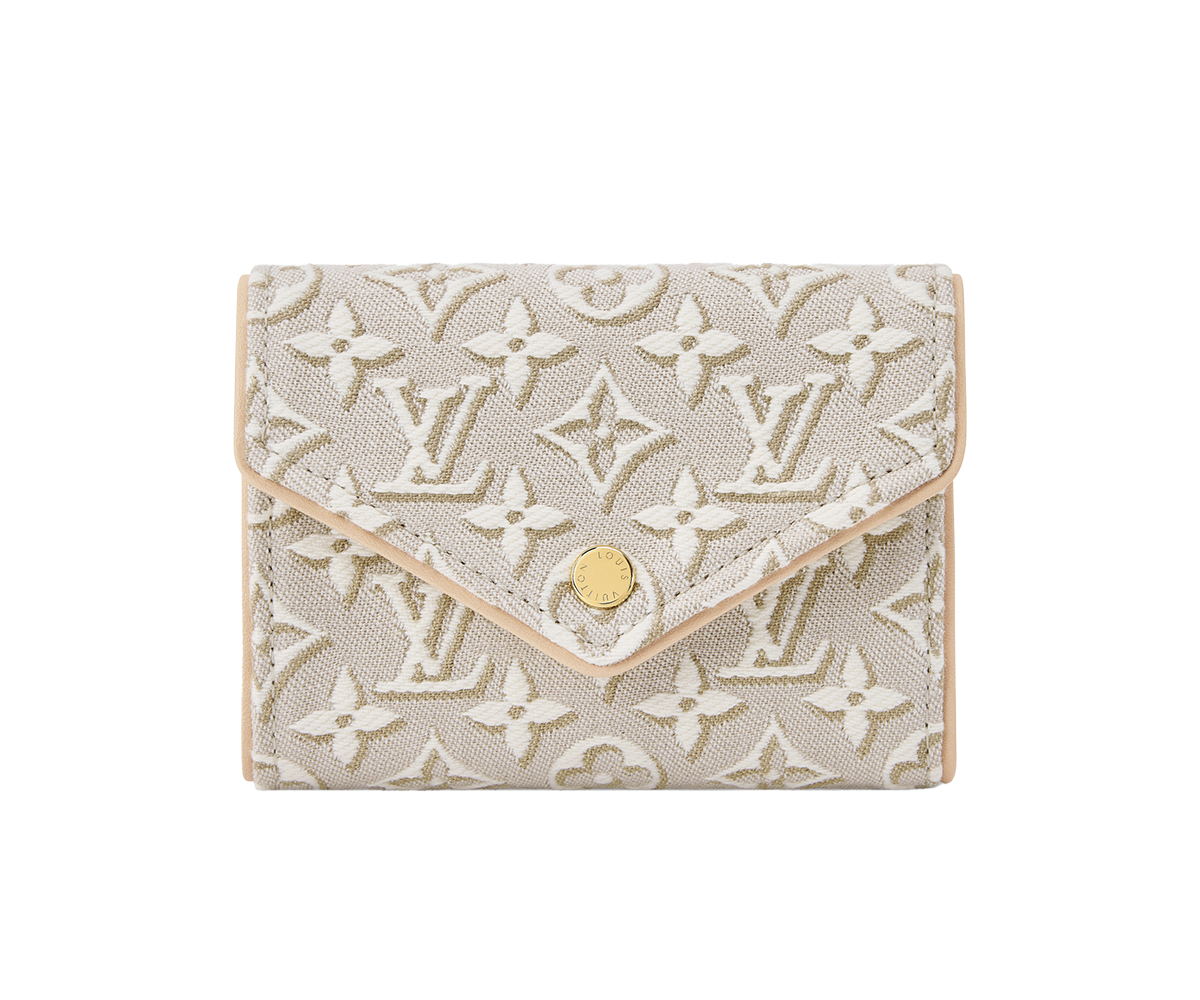 （W12×H9.5×D2.5cm）￥113,300／Louis Vuitton（ルイ・ヴィトン クライアントサービス 0120-00-1854） 