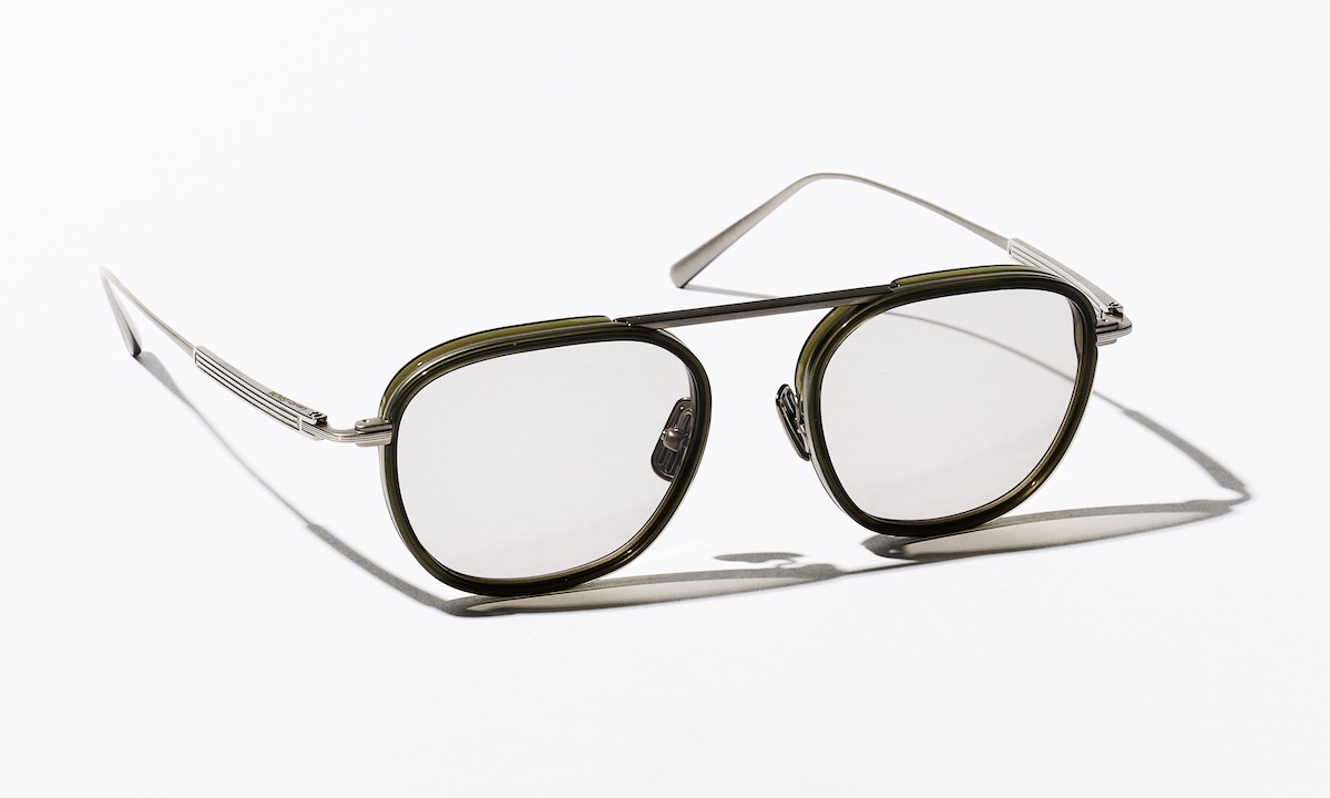 サングラス¥57,200/LunettaBADA(ルネッタバダ info@lunettabada.com)