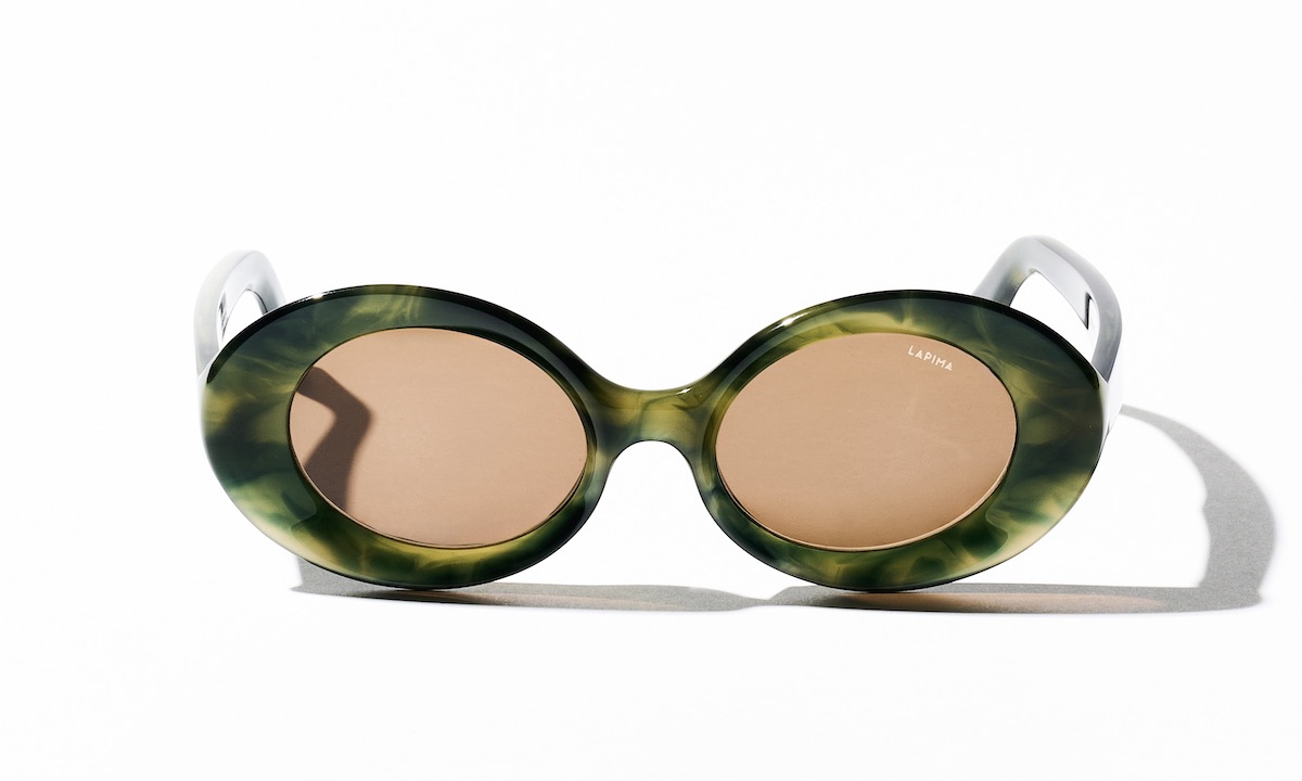 サングラス¥96,800/Lapima(グローブスペックス・エージェント 03-5459-8326)