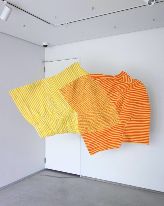 《Crossing》2022, Wool・Ramie, W2400×H1650×D15mm