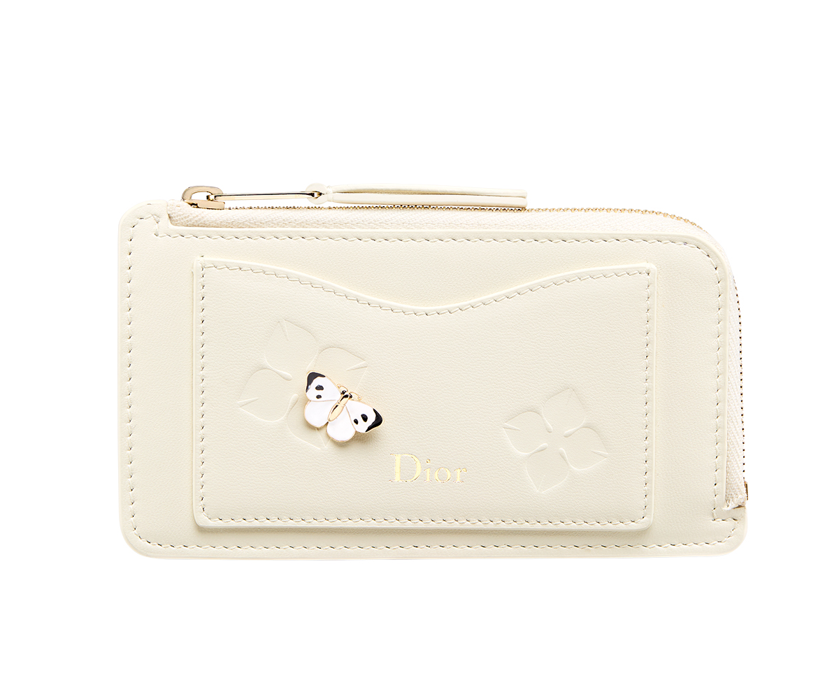 （W13.5×H8.5×D1.5cm）￥96,000／Dior（クリスチャン ディオール 0120-02-1947）