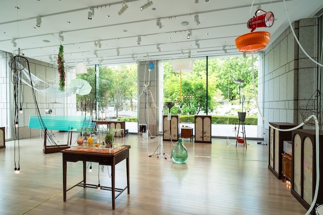 「毛利悠子 Recompose ― 第60回ヴェネチア・ビエンナーレ日本館帰国展」展示風景（横浜美術館） 撮影：加藤健