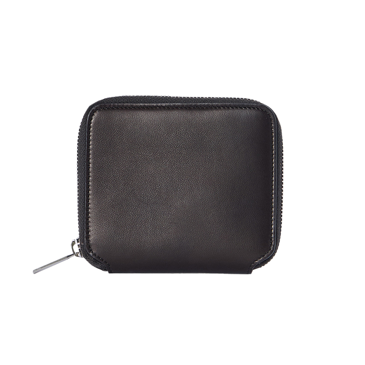 （W13×H11×D2cm）￥136,400／The Row（ザ・ロウ・ジャパン 03-4400-2656）
