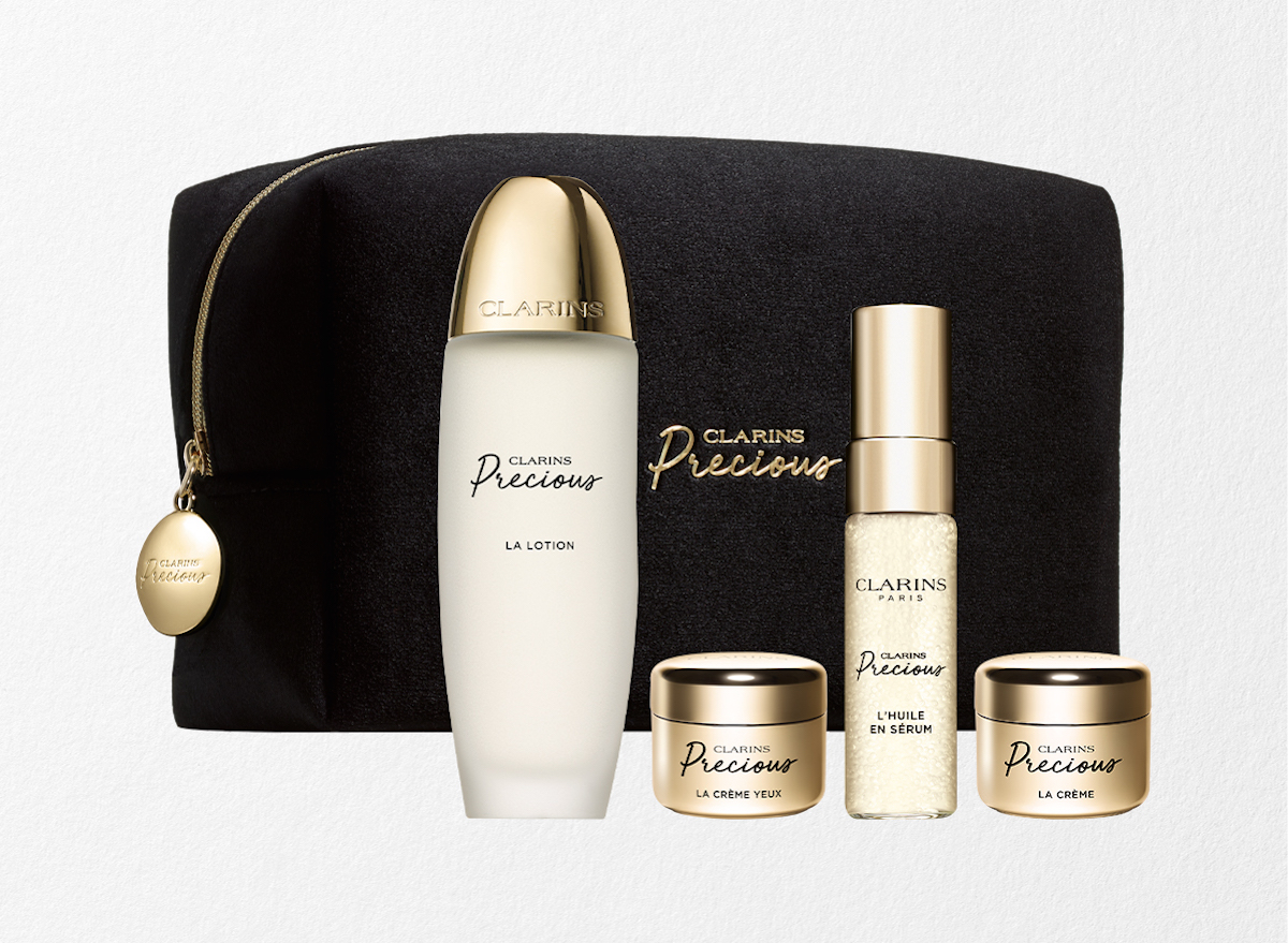 クラランスプレシャス アンバサダー就任記念コフレ（左から： クラランスプレシャス ラ ローション 30ml、同 ラ クレーム ユー 4ml、同 ユイル アン セラム 10ml、同 ラ クレーム 4ml） ¥27,500