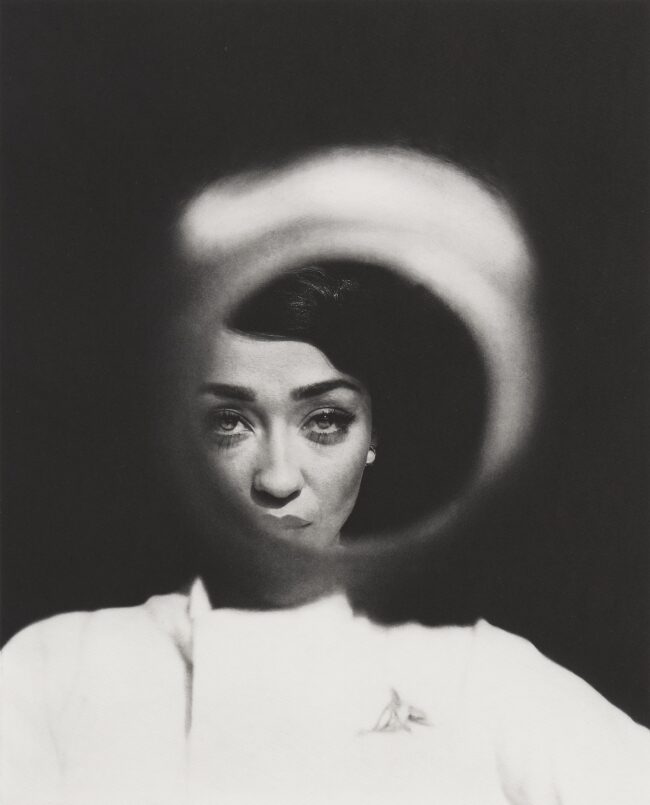 ルース ネッガ by ジャック デイヴィソン 2016 © Jack Davison