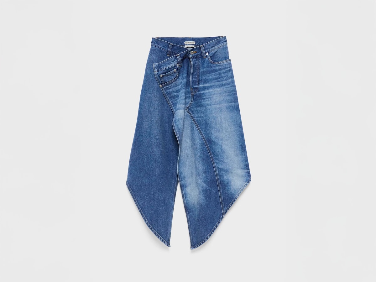 スカート ¥176,000