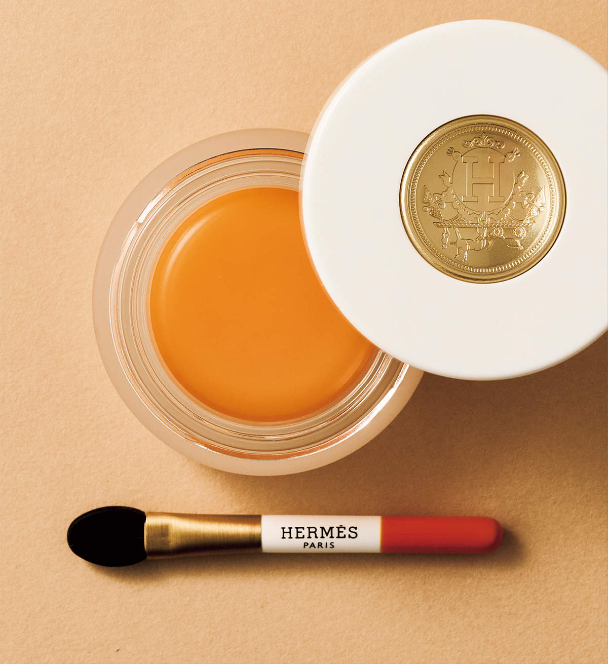 ルージュ エルメス マスク ソワン プール レ レーヴル¥11,880/Hermès(エルメスジャポン)