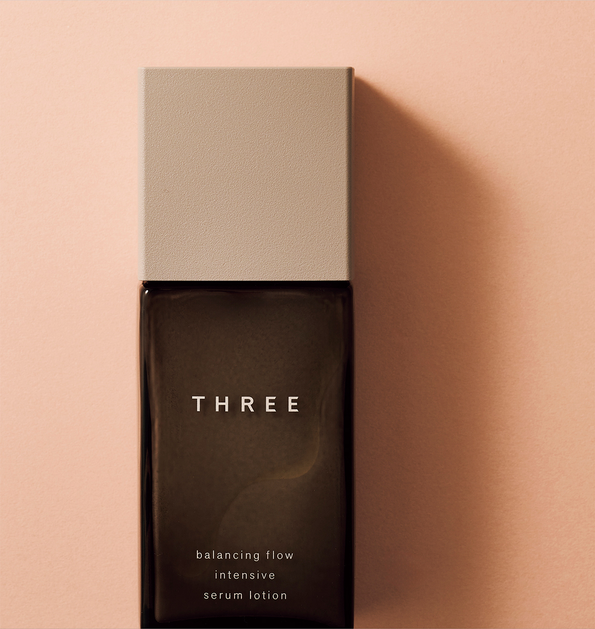 バランシング フロー インテンシブ セラム ローション 120ml ¥8,580/Three(スリー)