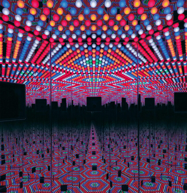 草間彌生『無限なる天国への憧れ』2020 © YAYOI KUSAMA