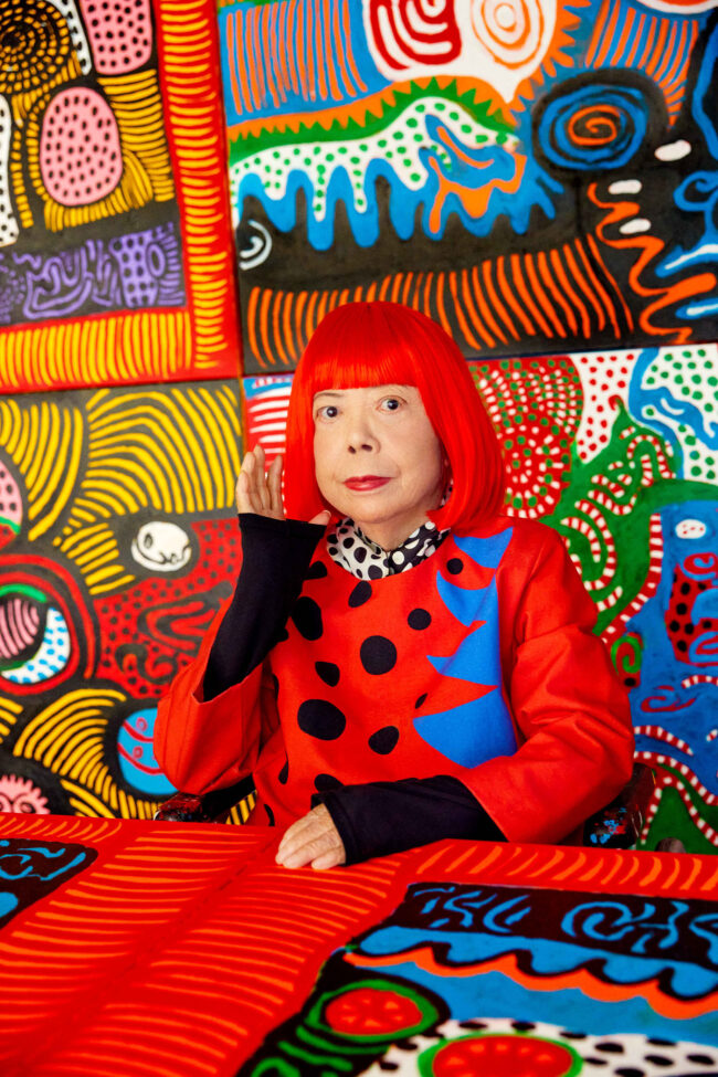 草間彌生ポートレート Photo by Yusuke Miyazaki © YAYOI KUSAMA