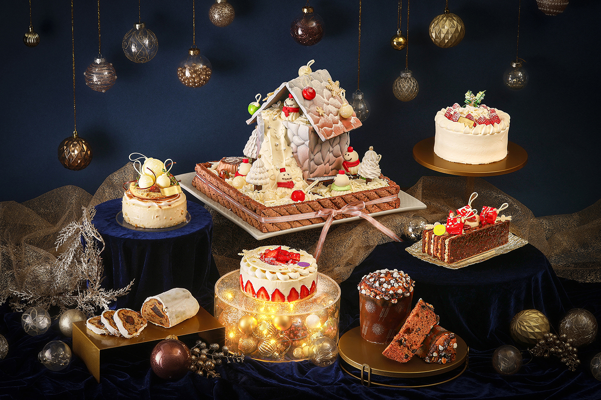 中央から時計回りに「Play & Seek」「ホワイトクリスマスショートケーキ」「メープルノエル」「パネットーネ」「オーブ ド ネージュ」「シュトーレン」「マロンティラミス」