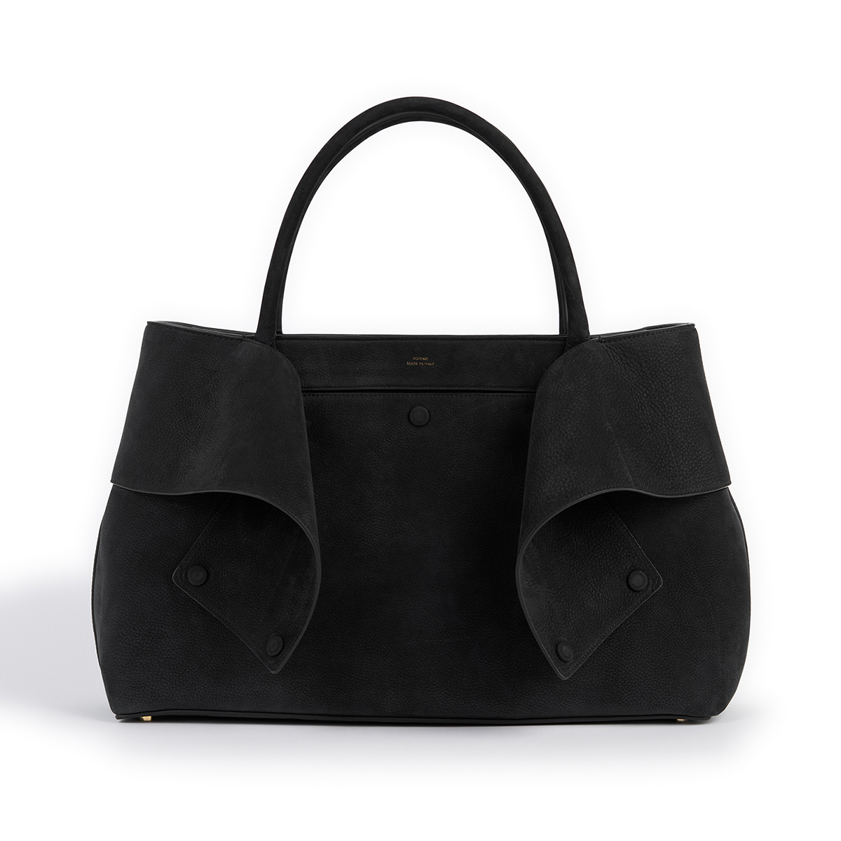 (W42×H28×D16cm)¥353,650/Toteme(トーテム クライアントサービス www.toteme.com)