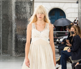 Paco Rabanne
summer 2021
womenswear