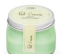 足裏に適した水分多めの軽いクリーム。ミントの爽やかな香り。フットクリーム 150ml ¥3,080/Sabon(サボン ジャパン 0120-380-688)
